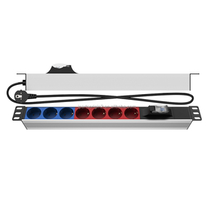 Unité de distribution d'alimentation à montage horizontal sur rack, prise EU 7 voies 220V 10A avec disjoncteur pour utilisation en intérieur - Product Image 2