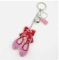 Porte-clés best-seller avec pendentif ours mignon en strass et pompons, couleur kaki et blanc, ornement suspendu de haute qualité