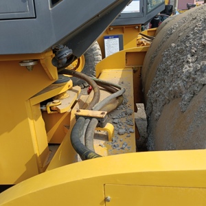 Cargadora de Ruedas Hidráulica MG XS223J - Motor y Bomba Diésel Nuevos y Usados Hechos en China para Proyectos de Compactación de Carreteras/Autopistas - Product Image 6