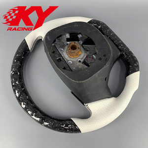 Volante Deportivo Personalizado de Fibra de Carbono Forjado Plateado con Pantalla LED de RPM para Nissan Altima SL SR Navara Teana X-Trail - Product Image 3