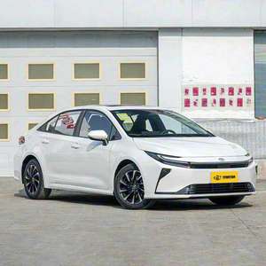 Vehículos de Nueva Energía Co-rolla 2026 <span class=keywords><strong>Híbrido</strong></span> Inteligente 1.8L E-CVT Elite E-CVT <span class=keywords><strong>Auto</strong></span> Marca para Toyota Co-rolla Voitures D'Occasion FAW - Product Image 2