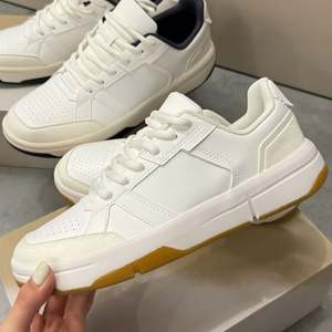 Zapatos Deportivos de Piel de Lujo, Zapatos Casuales de Diseñador para Hombre y Mujer, Zapatos Deportivos Planos y Robustos para Correr y Caminar - Product Image 3