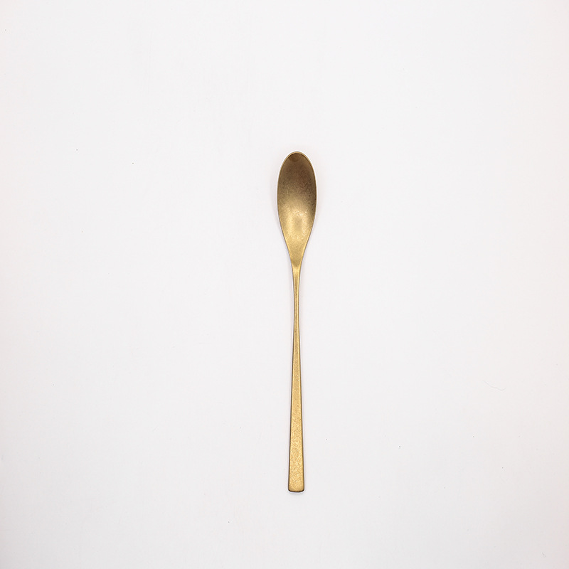 Acabado en oro antiguo: Cuchara