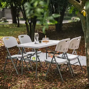 批发便携式白色矩形塑料派对餐桌折叠桌户外宴会烧烤野营野餐折叠桌