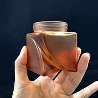 100ml Aromatherapie-Glasgefäß Flammenlose Stehende Ornamente Leere Kerzenflaschen Duftflaschen Wohnzimmer Bernsteinfarbenes Glasgefäß