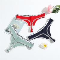 String pour femme : Sous-vêtement en coton respirant ; Design sexy et rehausseur de fesses avec entrejambe en coton