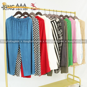 กางเกงขายาวทรงหลวมผ้าเนื้อนุ่มใส่สบายสำหรับผู้หญิง ยี่ห้อ KingAAA ขายส่ง ราคาดีที่สุด เหมาะสำหรับใส่พักผ่อนที่บ้าน ช้อปปิ้ง หรือใส่ในชีวิตประจำวัน - Product Image 5