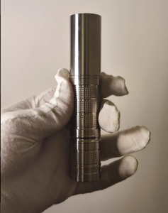 Lampe torche <span class=keywords><strong>laser</strong></span> verte professionnelle 1W 520nm [Puissance réelle vérifiée] 5 modes Acier inoxydable Étanche Adaptateur 3 broches Faisceau - Product Image 1