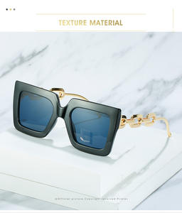 <span class=keywords><strong>Gafas</strong></span> <span class=keywords><strong>de</strong></span> <span class=keywords><strong>sol</strong></span> cuadradas rectangulares para hombre <span class=keywords><strong>y</strong></span> mujer, anteojos con marco <span class=keywords><strong>de</strong></span> metal, moda coreana - Product Image 4