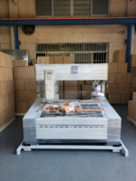 Machine de perçage horizontale à double tête CNC de haute précision pour verre, avec commande PLC par moteur, épaisseur de 4 à 19 mm