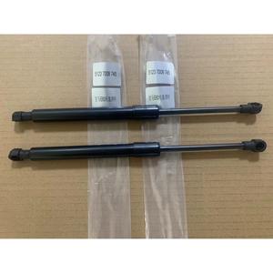 Tige de support de capot BMW E60, ressort à gaz 51237008745, acier noir tubulaire, pièce de rechange à visser - Product Image 1