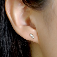 VEWANT Anting Tusuk Tulang Rawan Berlapis Emas 18K Rhodium Perak S925 Elegan dengan Batu Turquoise Bentuk Bintang Jatuh, Perhiasan Berkualitas
