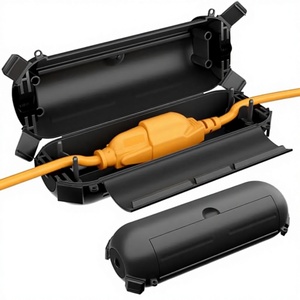 Boîte de connexion pour rallonge électrique avec clips de verrouillage, couvercle de sécurité pour prise électrique résistant aux intempéries pour utilisation en extérieur. - Product Image 2