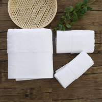 Serviette de Bain Blanche en Coton 100% de Haute Qualité, Personnalisée avec Logo Brodé, Séchage Rapide, pour Hôtels et Spas, Vente en Gros, Livraison Rapide