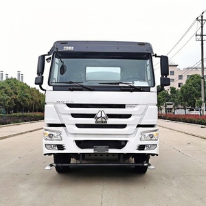Precio de Fábrica, Camión Cisterna de Agua Sinotruk Howo de 10 Ruedas y 20000L para Limpieza de Carreteras, Control de Polvo y Transporte de Agua - Product Image 2