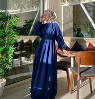 Turc dubaï luxe modeste femmes musulmanes Abaya robe grande taille Polyester à volants manches longues plissé couleur unie cravate-manches Maxi