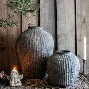 Vas Bunga Dekorasi Taman Rumah, Ornamen Seni Keramik Vas Beton Timbul Mewah untuk Bunga