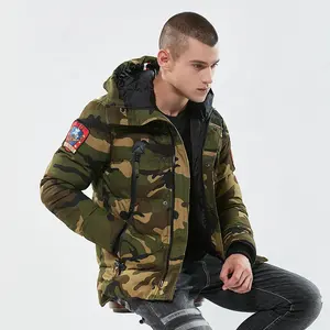 ¡Venta al por mayor! ¡moda 2020! ¡venta al por mayor! Chaqueta acolchada de camuflaje impermeable con capucha para hombre, fabricante chino