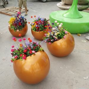 Prix d'usine, jardinières sphériques multicolores en résine et fibre de verre pour centre commercial/décoration extérieure - Product Image 3