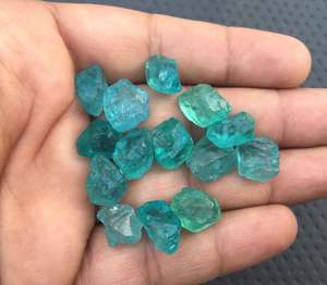 25 pièces d'apatite bleue naturelle en vrac, pierre brute non traitée à la main, fabrication de bijoux bleus en gros - Product Image 3