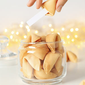 Boîte cadeau d'entreprise avec logo personnalisé, biscuits à message inspirant, biscuits de la fortune au matcha - Product Image 2