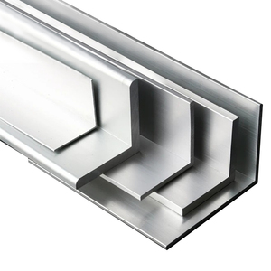 Barre d'angle en acier inoxydable AISI 316L et barres d'angle en acier laminé à chaud S235jrg2 en 25x25 à <span class=keywords><strong>100x100</strong></span> toutes tailles - Product Image 1