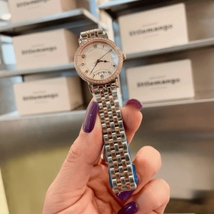 Montre pour femme avec lunette sertie de diamants ronds, cadran noir ou blanc et bracelet en acier inoxydable Longinesing - Product Image 6