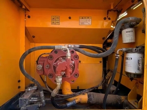 Motor y Bomba Usados para Excavadora Hyundai 225LC-7/215LC-7/225LC-9T, Pocas Horas de Uso, Modelo 2021, Origen Corea, Precio de Mayoreo - Product Image 6