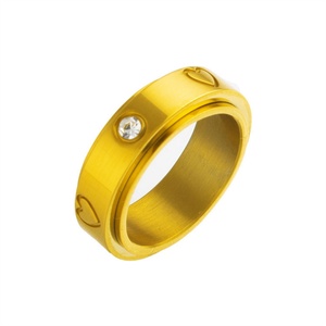 Vente en gros de bijoux minimalistes, anneaux de doigt en acier inoxydable plaqué or fin avec charme en zircon, pour femmes et hommes - Product Image 1
