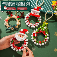 BH Handgefertigte DIY Textil-Weihnachtsdekoration im Europäisch-Amerikanischen Stil mit Ringförmigem Gedrehtem Rohr, Santa-Anhänger und Elch-Weihnachtsbaumdekoration