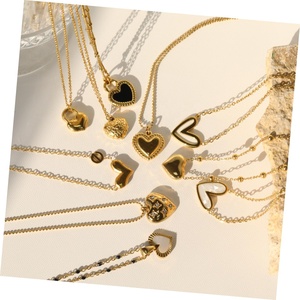 <span class=keywords><strong>Collana</strong></span> di gioielli in conchiglia oro placcato da <span class=keywords><strong>donna</strong></span> <span class=keywords><strong>collana</strong></span> pendente <span class=keywords><strong>con</strong></span> <span class=keywords><strong>incisione</strong></span> personalizzata moda 316L collane a cuore in acciaio inossidabile - Product Image 2