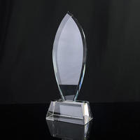 MH-J0165 de plaque de trophée en verre en forme de flamme vierge en gros