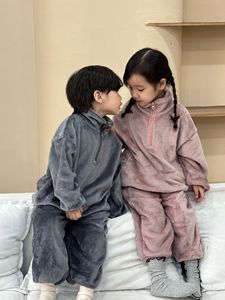 <span class=keywords><strong>Pigiama</strong></span> in Flanella per Bambini Nuovo Set Autunno e Inverno Abbigliamento da Notte per Ragazzi e Ragazze Vestiti da Casa per Bambini - Product Image 3