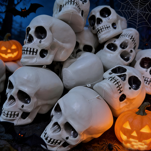 Decorazione di Halloween: Teschio Piccolo, Ornamento a Testa Singola, Modello Realistico, Accessorio Fantasma da Appendere, Forniture per Scenografie con Teste di Fantasmi - Product Image 2