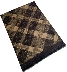 Sciarpe stampate da donna con baco da seta di alta qualità 100% alla moda in Twill quadrato Jacquard Plaid a pois solido calore