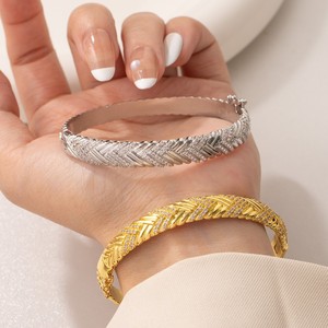<b>Copper</b> Alloy V-Shaped <b>Bracelet</b> Micro Set Zircon Gold And Silver Women's Jewelry Gift Geometric Design - Product Image 1