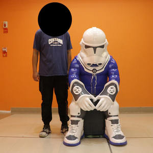 Figura de acción de Robot de Star Wars, escultura de acción de tamaño ife, estatua de superhéroe de película - Product Image 4