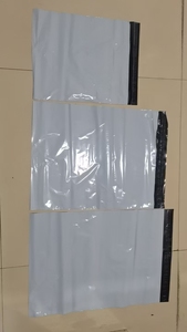 Plain Unprinted Poly Mailers Bulk Wholesale Opaque Self Seal Plastic Bags For General Commodity Express Mailing - Product Image 1
