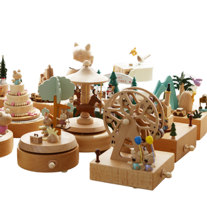 Caja Musical 3D Hecha a Mano de Madera de Haya con Escenas de Cuentos de Hadas, Cajas Musicales Giratorias, Regalos de Recuerdo para Navidad y San Valentín - Product Image 1
