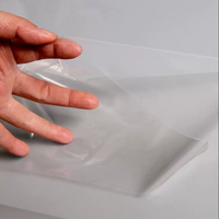 Housse de costume en plastique PE personnalisable, sac à vêtements thermosoudé pour l'emballage des vêtements en blanchisserie
