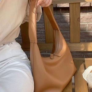 Bolsos de mano y bandoleras Hobo para mujer de fábrica BSCI, bolsos de hombro de nailon con asa superior y cremallera - Product Image 2