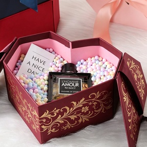 Caja de Regalo de Cartón con Forma de Corazón de Doble Puerta para el Día de San Valentín y Cumpleaños, Vacía, con Accesorios Estilo Ins - Product Image 4