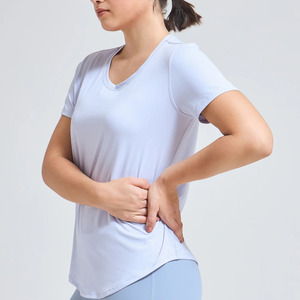 Camiseta deportiva personalizada para mujer, de secado rápido, manga corta, para verano, entrenamiento, correr, ejercicio, gimnasio. - Product Image 3