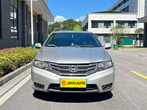 <span class=keywords><strong>Honda</strong></span> <span class=keywords><strong>City</strong></span> Classic 2012 Usata in Buone Condizioni, Motore 1.5L, Cambio Manuale, Trazione Anteriore, Pneumatici R15, Sedili in Tessuto, Guida a Sinistra, Colore Scuro - Product Image 2