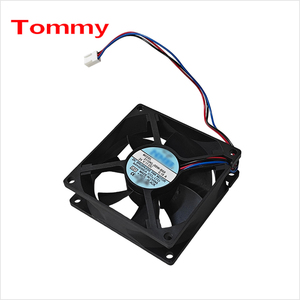 Ventilateur de refroidissement 3110KL-05W-B69 DC 24V 0.18A 80x80x25mm pour onduleur - Product Image 2