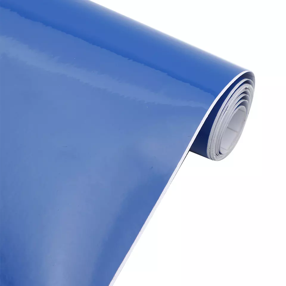 Azul oscuro