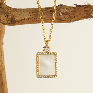ZOGXIN <b>Square</b> Shell Pendant Necklace <b>Gold</b> Chain With Diamond <b>Frame</b> For Women Everyday Wear Geometric Design - Product Image 3