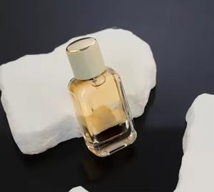 Flacon de parfum en verre rectangulaire haut de gamme à fond épais, vide, avec bouchon, 50 ml, 100 ml, faible MOQ - Product Image 2