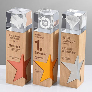 Trophée en verre K9 de billette carrée de haute qualité Trophée de récompense en verre de cristal Base en bois Trophée de médaille personnalisé - Product Image 5