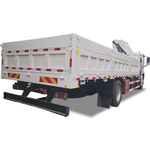 شاحنة رافعة إيسوزو عالية الجودة 8 طن 4*2 بقوة 205 حصان قيادة يسرى مع ذراع قابل للطي - Product Image 2